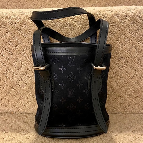 Authentic Louis Vuitton vintage rare satin bucket - Picture 1 of 12